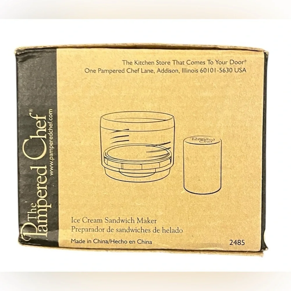 NEW IN BOX Pampered Chef Ice Cream Sandwich Maker 2485
